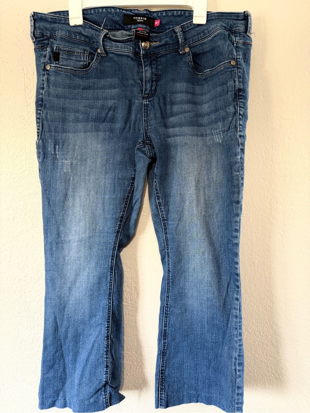 Plus size Womans Torrid size 18 short jeans